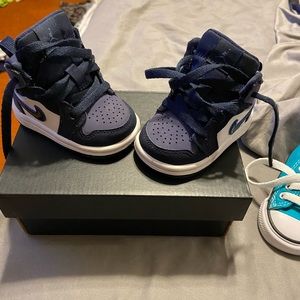 Jordan 1 black while blue